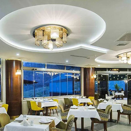 Zir Dream Thermal & Hotel 3*